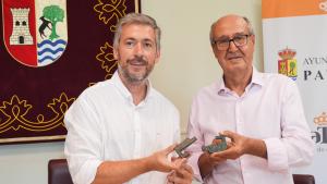 García Martín inaugura en Patones una nueva nave de almacenaje de maquinaria y materiales El consejero Miguel Ángel García Martín durante la inauguración en Patones de una nueva nave destinada a mejorar el mantenimiento de los servicios municipales