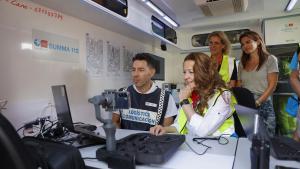 La consejera Fátima Matute durante su visita al dispositivo especial desplegado por el SUMMA 112 en San Sebastián de los Reyes