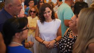 La presidenta Isabel Díaz Ayuso en la primera reunión de la Comisión Interdepartamental por la Reconstrucción tras los incendios  