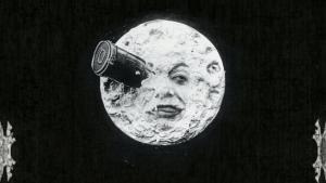 escena película viaje a la luna