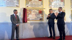 El consejero Novillo en los bajos del tendido 1 de la Plaza de Las Ventas