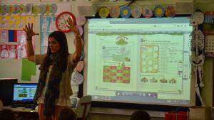 Clase en inglés en un Colegio de Educación Infantil y Primaria