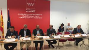 Pedro Rollán preside la V Mesa del Vehículo Eléctrico de la Comunidad de Madrid 