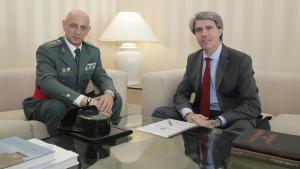 Ángel Garrido recibe al general jefe de la 1ª Zona de la Guardia Civil