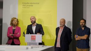 Jaime de los Santos, consejero de Cultura, Turismo y Deportes, ha presentado hoy la exposición, que podrá verse hasta el 29 de julioº
