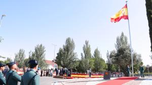 Garrido anuncia el nombramiento de Ángeles Pedraza como Comisionada para las víctimas del terrorismo Izado de la bandera española en Las Rozas