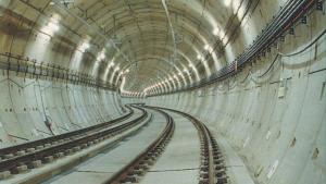 Túnel ejecutado con tuneladora Túnel ejecutado con tuneladora
