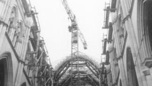 Catedral de La Almudena en construcción. Madrid  (Archivo Regional de la Comunidad de Madrid).