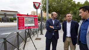 Rollán visita en Coslada las obras de asfaltado de 130.000 metros cuadrados, en las que se han invertido 1,1 millones de euros del PIR