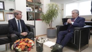 El presidente de la Comunidad se ha reunido hoy en Bruselas con el presidente del Parlamento Europeo El presidente de la Comunidad se ha reunido hoy en Bruselas con el presidente del Parlamento Europeo