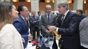 Garrido felicita al sector vinícola madrileño, cuyos caldos son cada vez más reconocidos