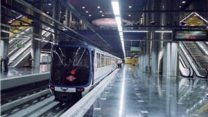 Andenes estación Aeropuerto