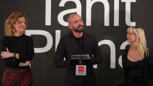 Jaime de los Santos inaugura la exposición ‘Es lo que es’ a Tanit Plana Jaime de los Santos inaugura la exposición ‘Es lo que es’ a Tanit Plana