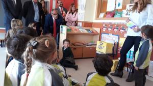 Rafael van Grieken en el colegio Miguel Delibes