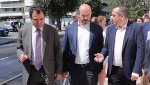 El presidente en funciones de la Comunidad ha visitado las obras de mejora y asfaltado recién concluidas en San Fernando de Henares