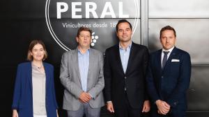 Imagen de Ignacio Aguado durante la visita al municipio de Colmenar de Oreja con motivo del Día Mundial del Turismo