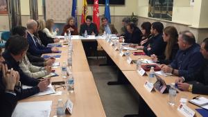 El consejero de Vivienda se ha reunido con los alcaldes del sur