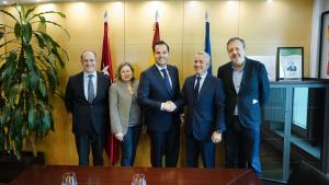 El vicepresidente del Gobierno regional se ha reunido con asociaciones de familias numerosas 