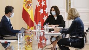 Díaz Ayuso se reúne con el Comité Nacional de Transporte por Carretera
