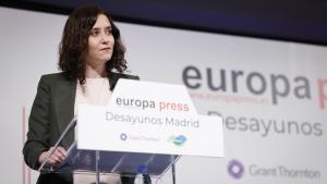 Díaz Ayuso anuncia un programa para combatir los efectos de la pandemia en los mayores 