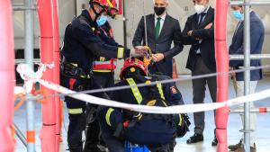 Enrique López ha visitado el Parque de Bomberos de Las Rozas de Madrid