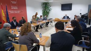 Paloma Martín durante la reunión con el sector agrario regional