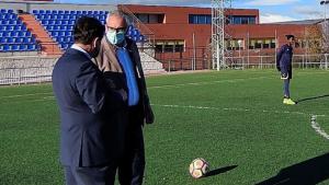 Carlos Izquierdo visita Valdeolmos-Alalpardo Carlos Izquierdo durante su visita a Valdeolmos-Alalpardo