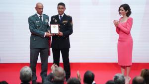 La presidenta entrega las condecoraciones