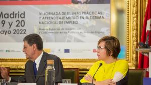 El Viceconsejero de Empleo, Alfredo Timermans y la Directora General del Servicio Público de Empleo, Belén García Díaz en la mesa inaugural