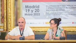 Federico Muñiz, Subdirector General de Estadística e Información, SEPE y Natalia Serrano, Fundación Santa María La Real, 