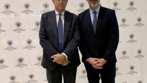 La Comunidad de Madrid reitera al Gobierno central su petición de una prueba única de acceso a la universidad para toda España El consejero Enrique Ossorio en la Facultad de Derecho de la Complutense