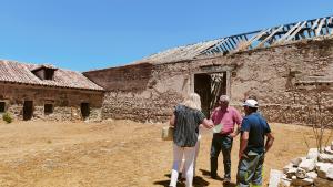 Carlos Izquierdo en un momento de la visita a Villamanrique de Tajo