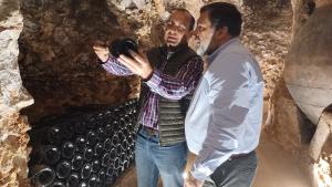 La Comunidad de Madrid finaliza la temporada de vendimia con más de 9 millones de kilos de uva recogida Ángel de Oteo, director general de Agricultura y Ganadería en la Bodega Pedro García de Colmenar de Oreja