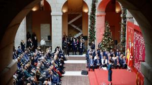 Díaz Ayuso reivindica una “España fiel” con voluntad “firme y profunda” de convivir “en democracia y libertad” La presidenta Isabel Díaz Ayuso durante su intervención en el acto