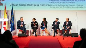 Mesa de conferencias