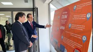 El consejero junto al presidente
