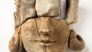 La Comunidad de Madrid incorpora cinco nuevas esculturas de rostros humanos en piedra a la exposición Los últimos días de Tarteso Una de las esculturas de la exposición