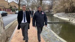 El viceconsejero José Antonio Sánchez durante su visita a Griñón
