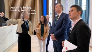 El consejero López-Valverde en la inauguración de la jornada sobre la atracción de talento a través de la FP