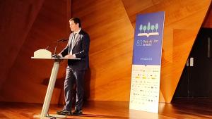 La Comunidad de Madrid patrocina la 83ª Feria del Libro para difundir la lectura de forma lúdica entre los más pequeños El viceconsejero Luis Martín