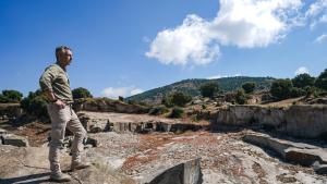 La Comunidad de Madrid concluye la restauración de las canteras de Alpedrete para recuperar su biodiversidad El consejero Novillo