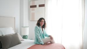 La presidenta recorriendo algunos de los edicficios