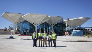 Rodrigo visita las obras del nuevo intercambiador de transportes de Valdebebas El consejero Jorge Rodrigo en el nuevo intercambiador de transportes de Valdebebas