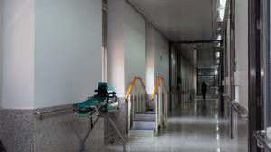 La Comunidad de Madrid celebra el centenario del Hospital público Santa Cristina, que comenzó como Casa de Salud y atiende 120.000 consultas al año Hospital público Santa Cristina