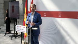 García Martín recibe a los primeros expertos facilitadores de España El consejero Miguel Ángel García Martín durante la recepción de los primeros expertos facilitadores de España