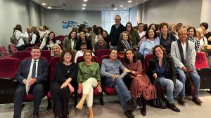 Asistentes a la jornada foto de familia