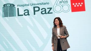 Díaz Ayuso celebra el 60º aniversario del Hospital La Paz: “La sanidad pública madrileña no conoce fronteras y solo cuenta la lucha por la vida” La presidenta Isabel Díaz Ayuso