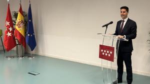 El consejero Emilio Viciana durante el acto de graduación de los mentores de formación profesional