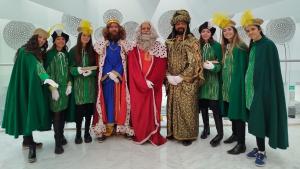 Reyes y pajes
