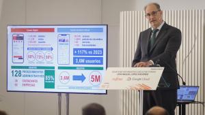 El consejero Miguel López-Valverde durante el desayuno de Executive Forum